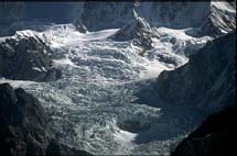 tnNepal2003-KhumbuNgozumpa-Gletscher01